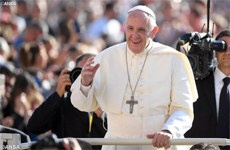 Папа: Завданням християн у світі є відкривати простори спасіння