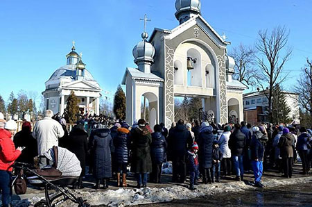 В Монастириську відбулася велелюдна Хресна Дорога