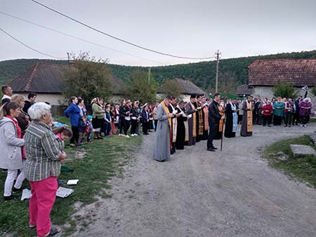 Перша проща та екологічна Хресна Дорога схилами Улашківців