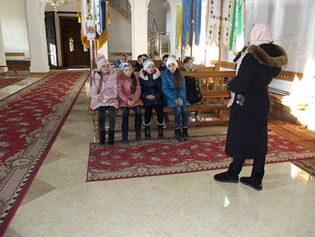 Школярі провели урок в храмі