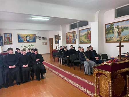 Владика Іван (Кулик) - єпарх Кам'янець-Подільський, завітав до ЧДКА ім. Г. Хомишина