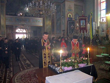 Пам'ятаймо про спасаючу жертву Ісуса Христа