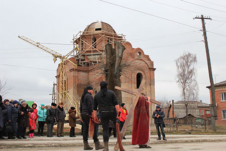 У Скалі-Подільській відбулась Театралізована Хресна дорога