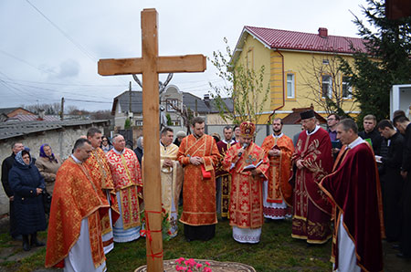 «Цінімо те, за що вони віддали своє життя», - владика Димитрій (Григорак) , ЧСВВ - єпарх Бучацький