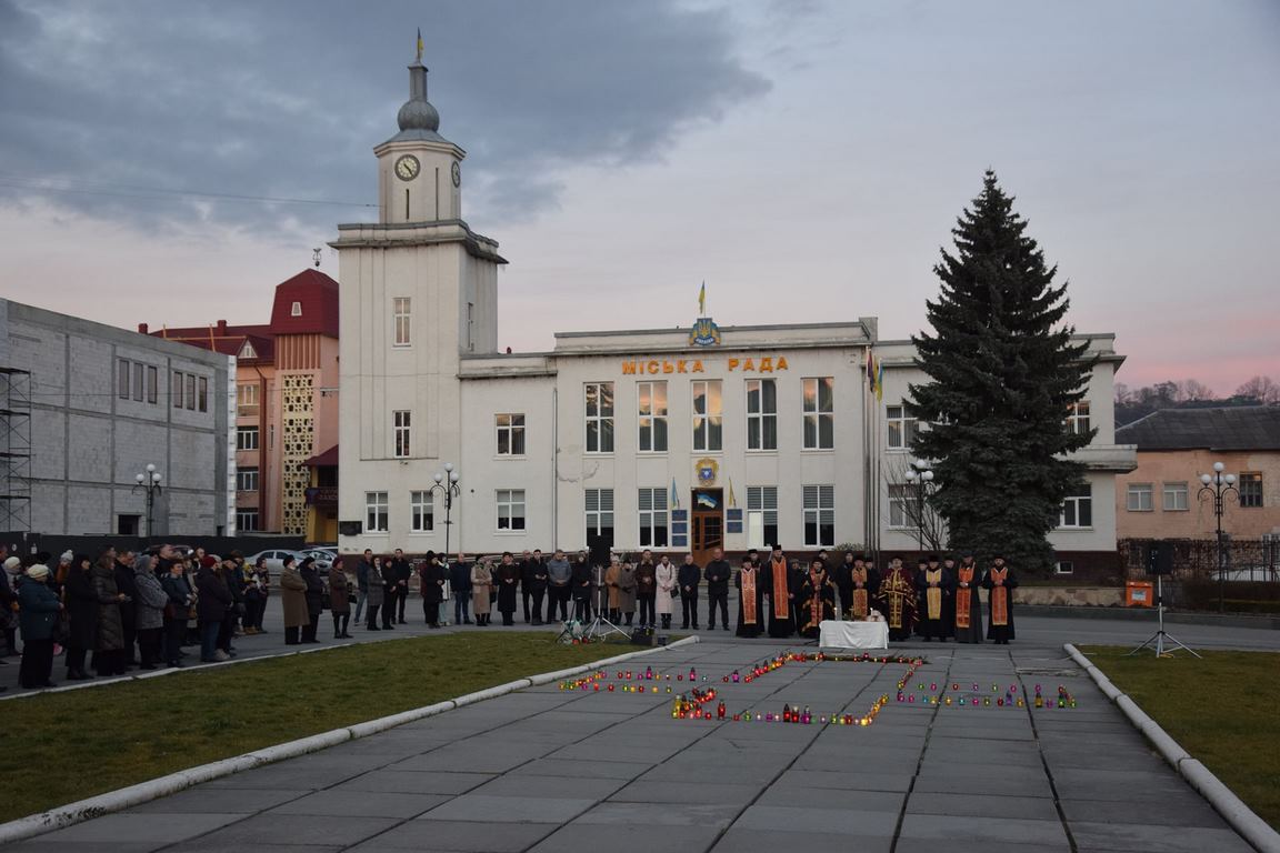 «Ми не варті щасливого майбутнього, якщо забудемо за жертви Голодоморів», - Владика Димитрій