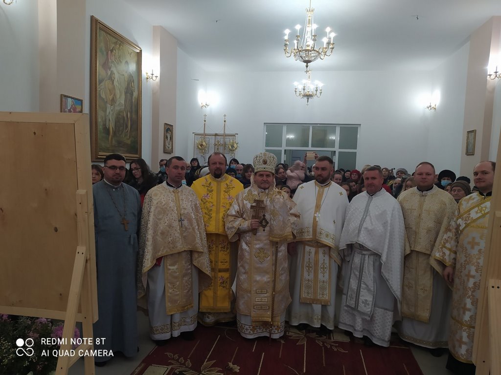«Стараймося побачити, що нам заважає бути з Богом в єдності», - Владика Димитрій