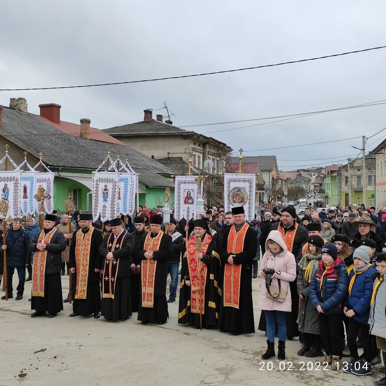 «Пам'ятайте, що любов завжди перемагає», - Владика Димитрій