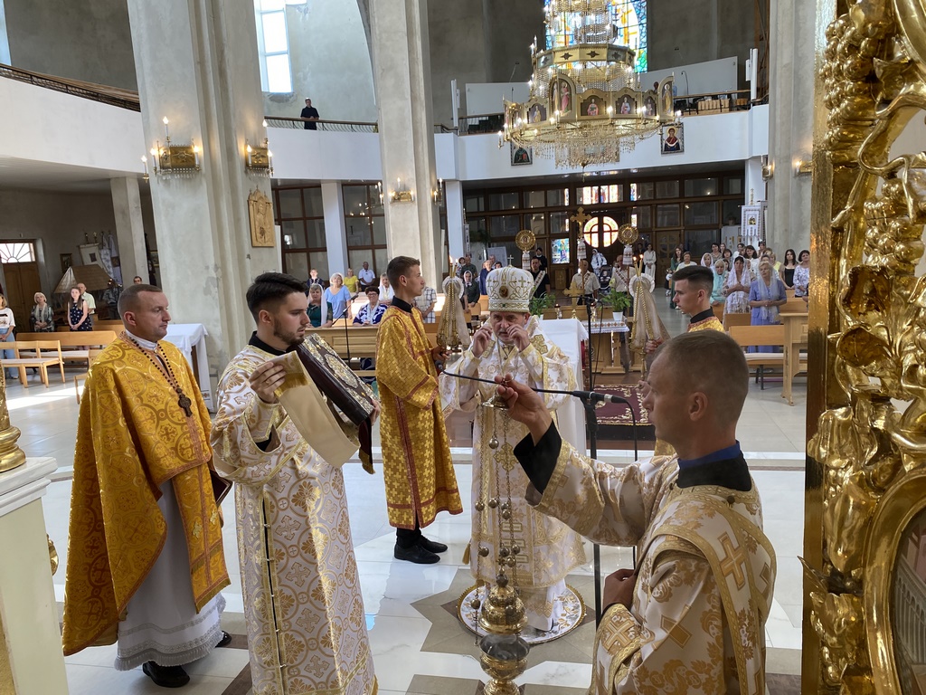 Архиєрейська Божественна Літургія в день пам’яті святого рівноапостольного князя Володимира Великого