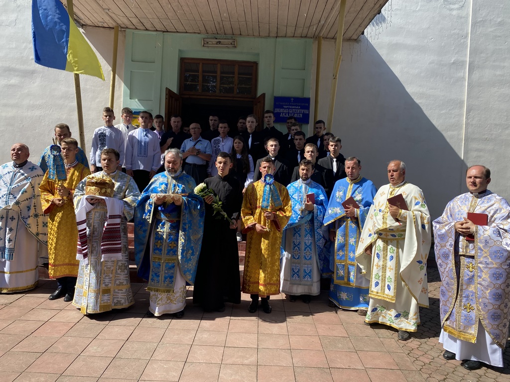 Початок навчального року в ЧДКА ім. свщмч. Г. Хомишина