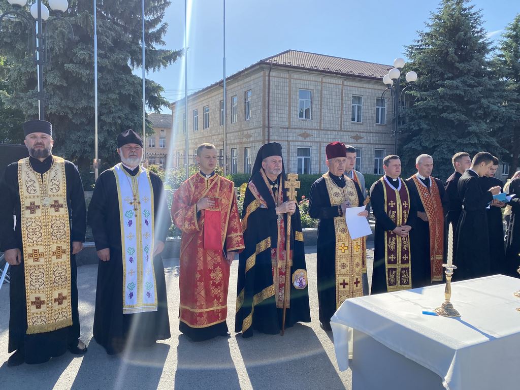 Поминальна Панахида в День Героїв