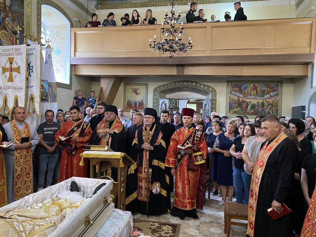 Похоронні Богослужіння о. Руслана Винника