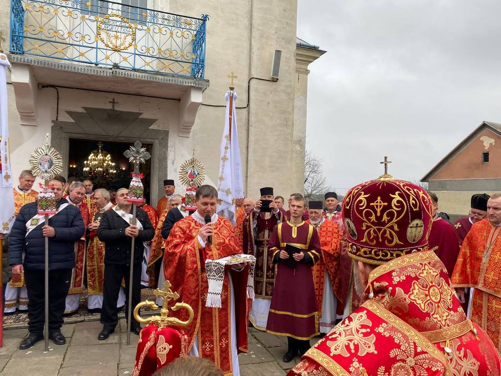 Єпархіальна проща в Улашківцях