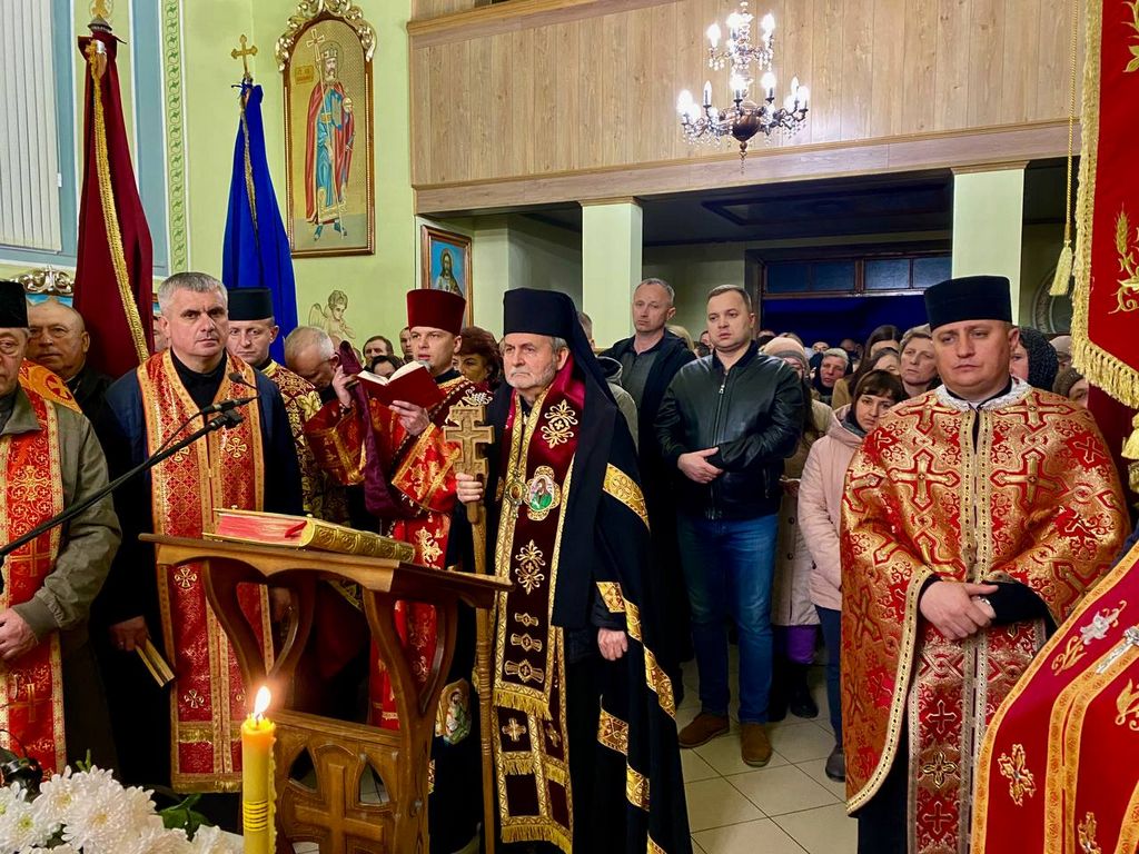 Похоронні богослужіння о. д-ра Олега Шумелди