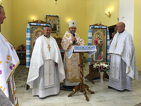Архиєрейські відвідини с. Дубенка