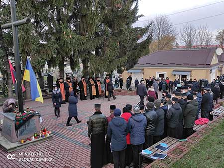 «Чуваймо, щоб щось подібне більше ніколи не допустити», - Владика Димитрій